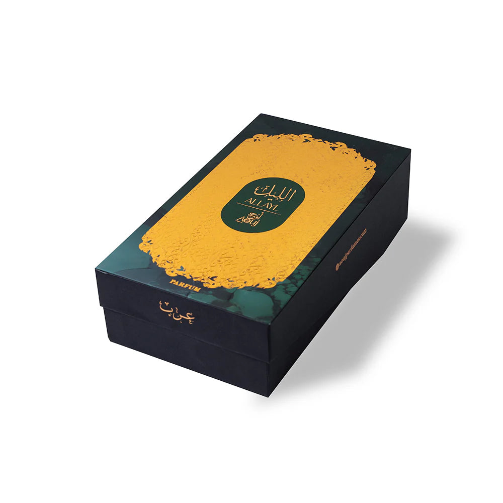 AOUJ – ALLAYL parfumverpakking gesloten – een luxe geur met contrasten van fris eikenmos, warme amber en krachtig cederhout