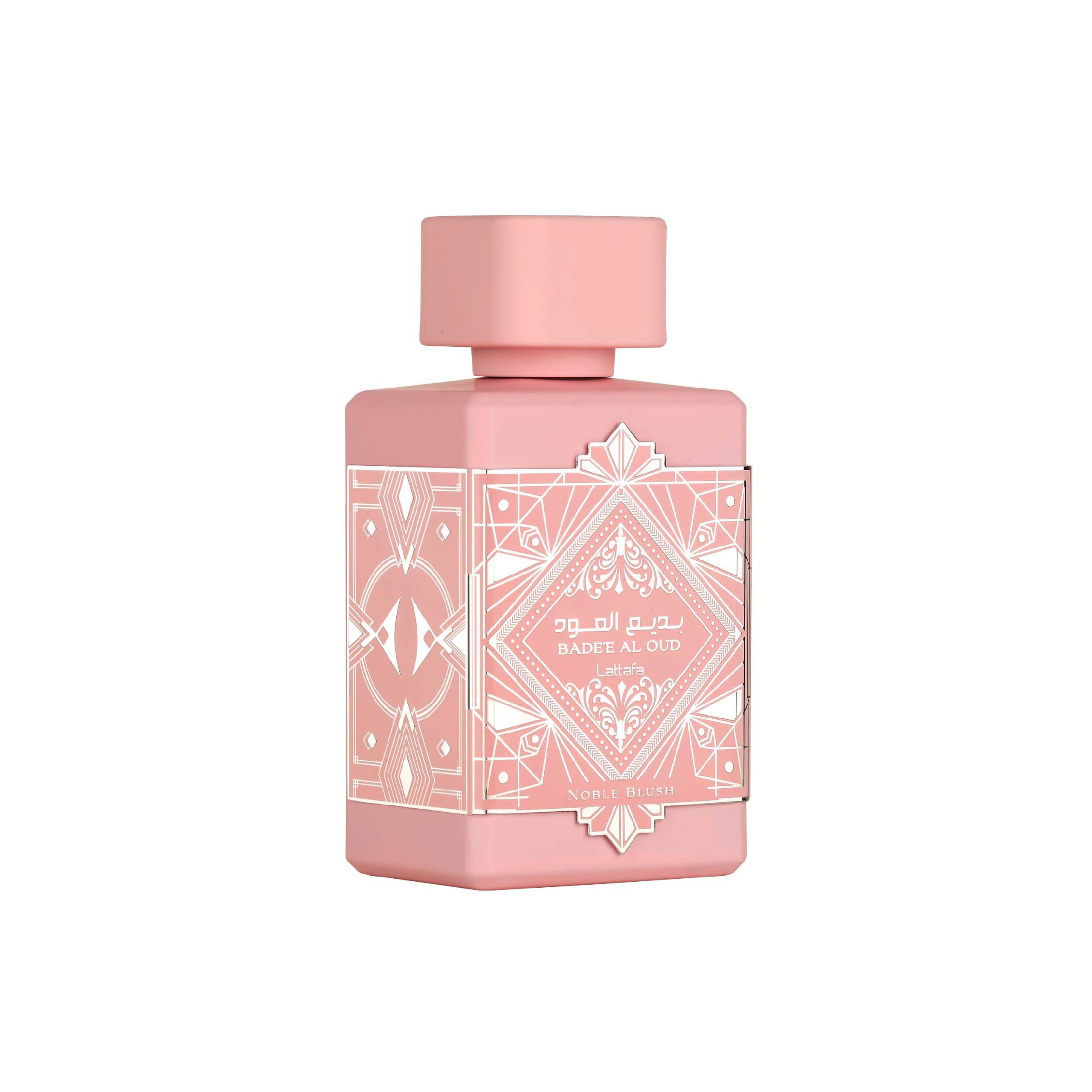 LATTAFA – NOBLE BLUSH damesparfumflacon op witte achtergrond met rozenmelk, amandel en vanille – een romantische en luxueuze geur vol zachtheid